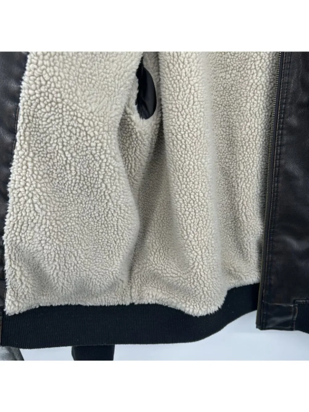 VTG Levi’s Aviator Flight Jacket Mens Size M Brown Faux Leather Sherpa Bomber -
